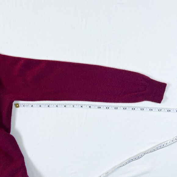 Delicate Love Cashmere Sweater V-Back Womens‎ S Timeless Elevated Old Money Luxe - Picture 6 of 9